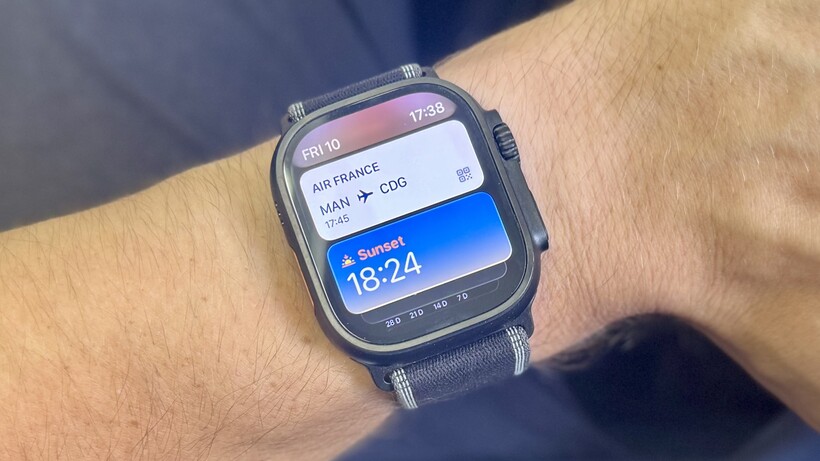 apple-watch-ultra-3-smart-stack-flight