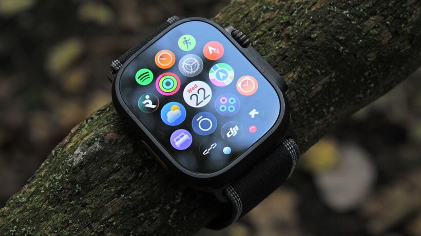 apple-watch-ultra-3-app-grid-zoom